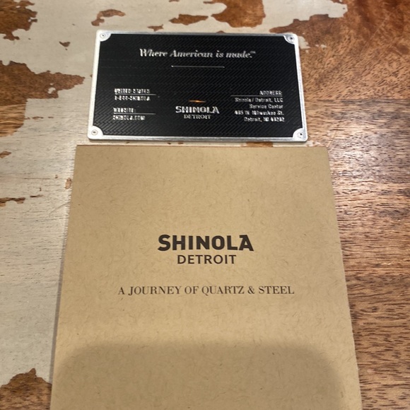 The Runwell 47mm -Oxblood genuine leather band. Sapphire blue dial rose gold. - Picture 6 of 8